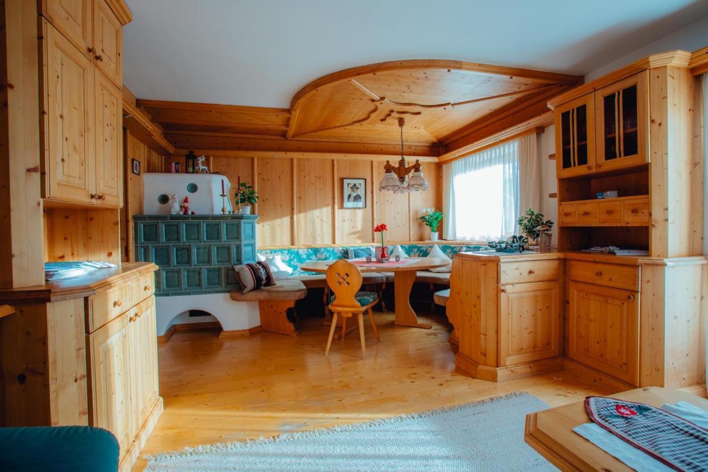 Appartement Seppi By Monicare Seefeld no Tirol Exterior foto